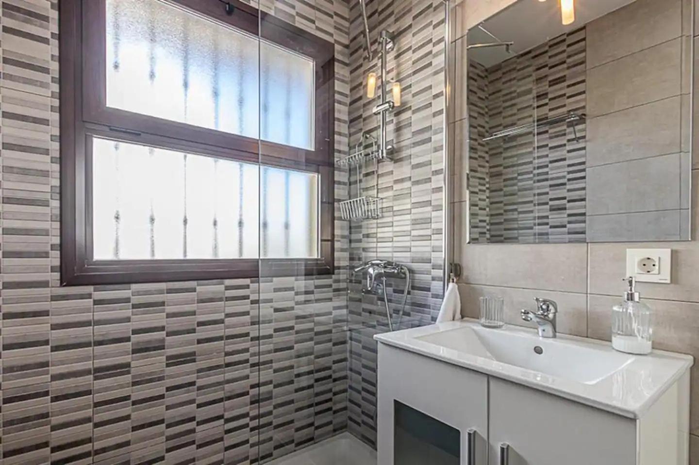 Encantador Apartamento En Primera Linea De Playa Benalmádena Exteriér fotografie
